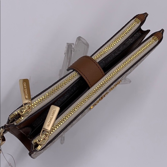 MICHAEL KORS LG DOUBLE ZIP WRISTLET Vanilla - Picture 4 of 16